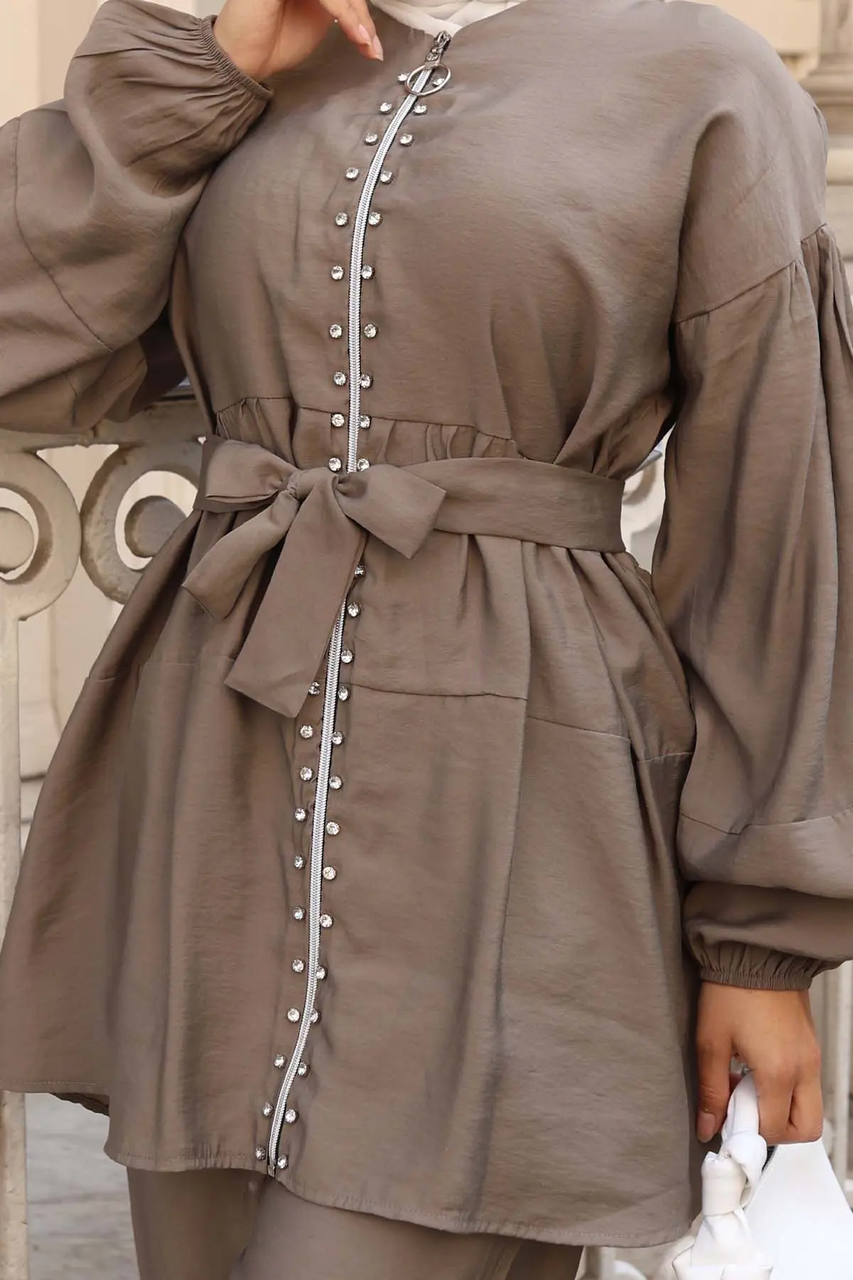 Stone Detailed Two Piece Set-detail