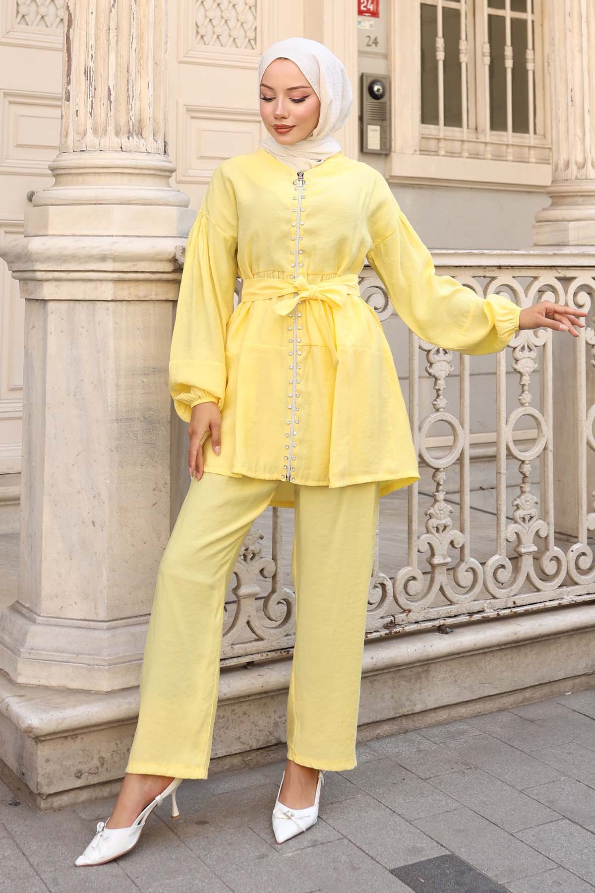 Stone Detailed Two Piece Set