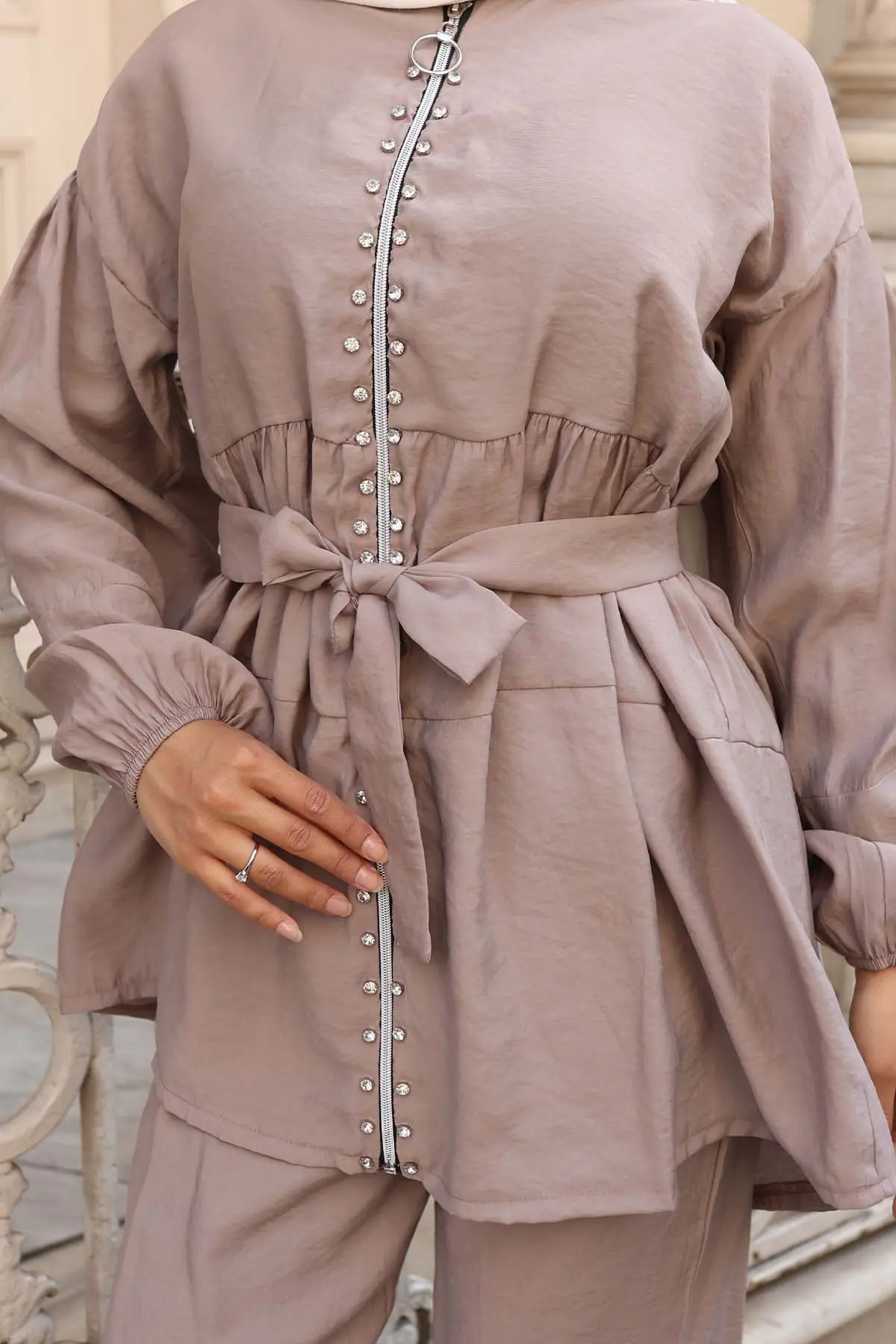 Stone Detailed Two Piece Set-detail