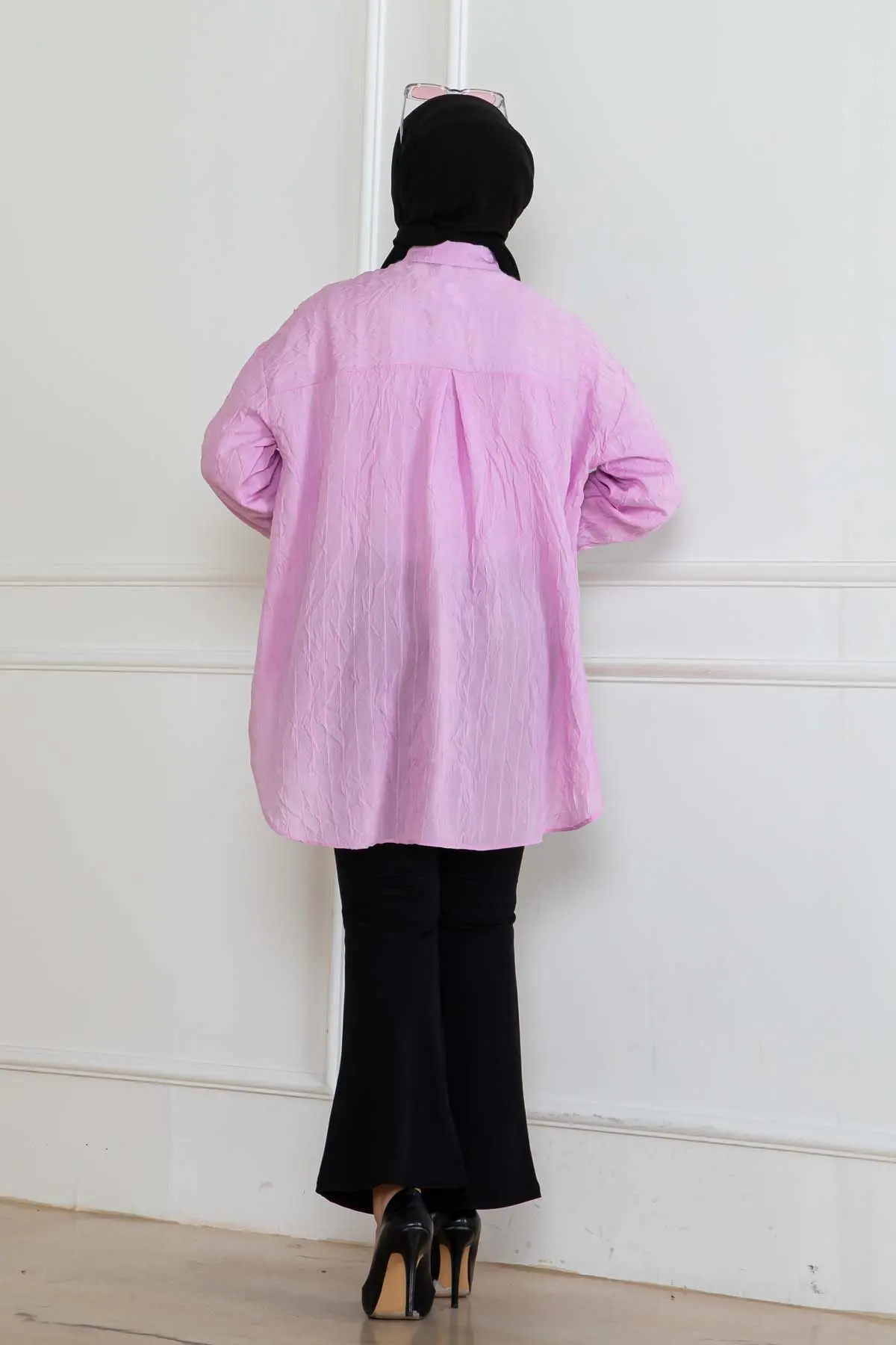 Taş Detaylı Önü Kısa Arkası Uzun Gömlek-detail