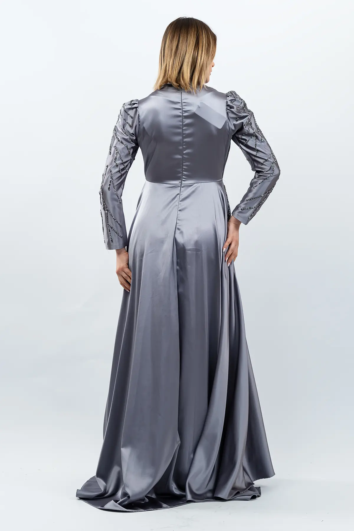Taş Detaylı Saten Abiye Elbise Gri-detail