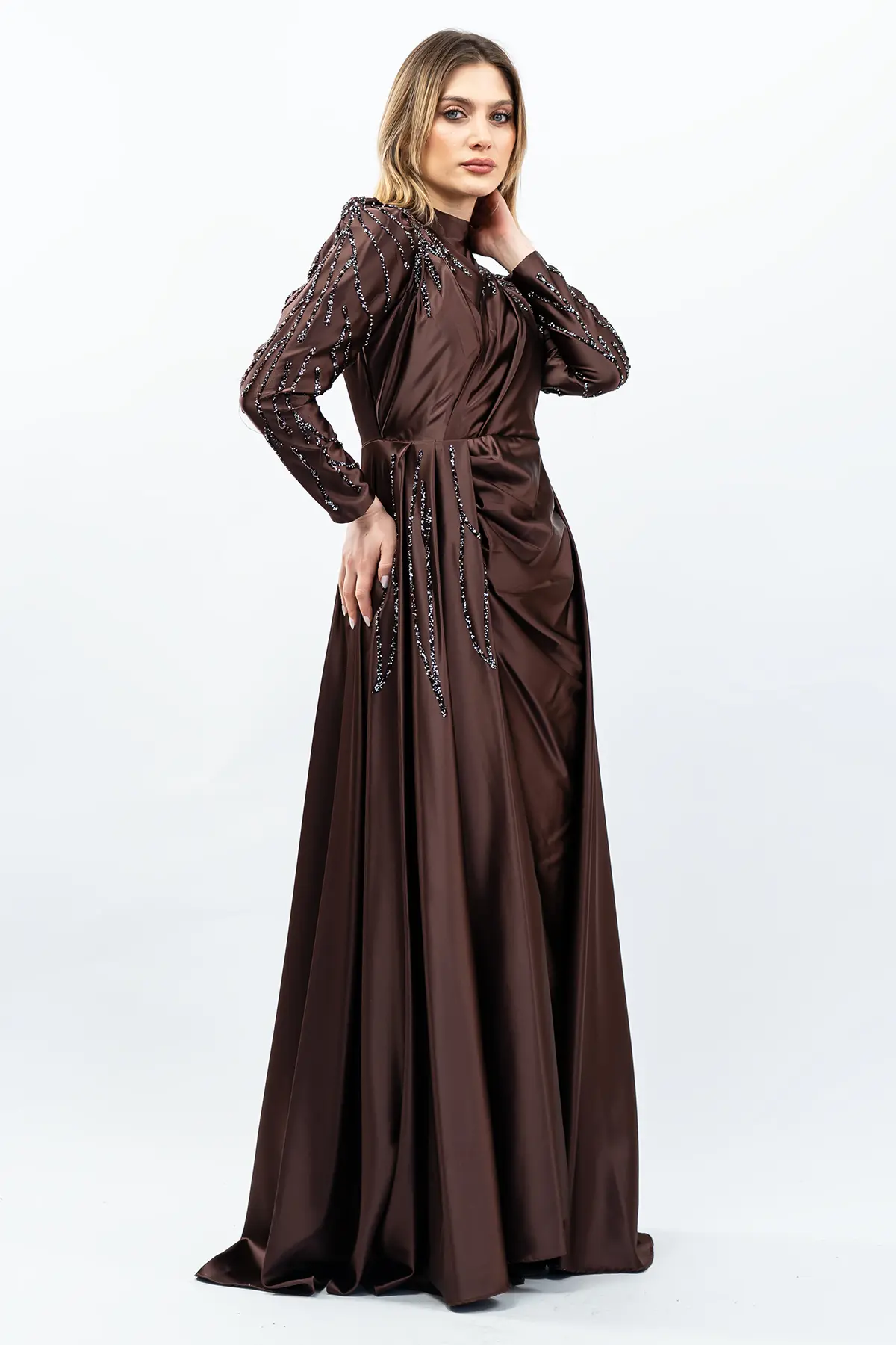 Taş Detaylı Saten Abiye Elbise Kahverengi-detail