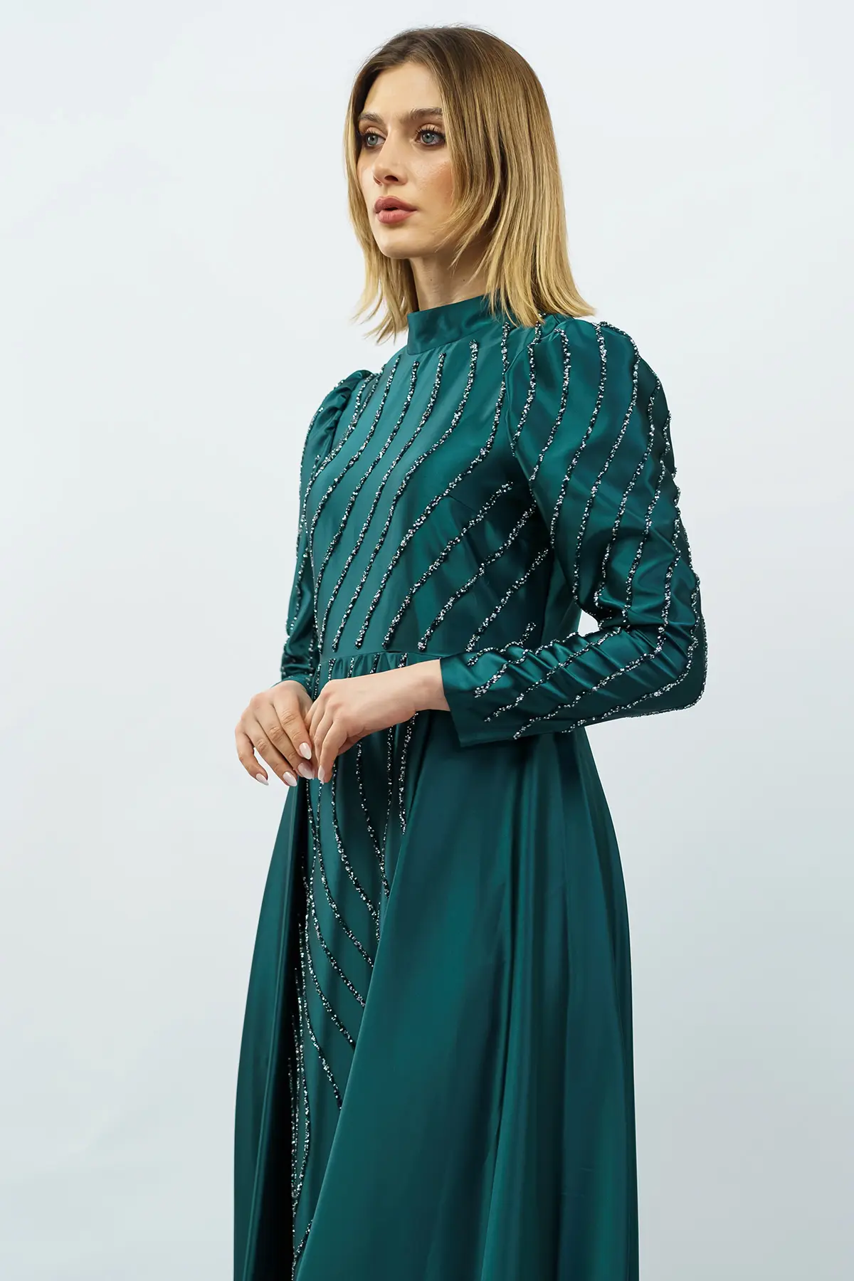 Taş Detaylı Saten Abiye Elbise Zümrüt Yeşili-detail