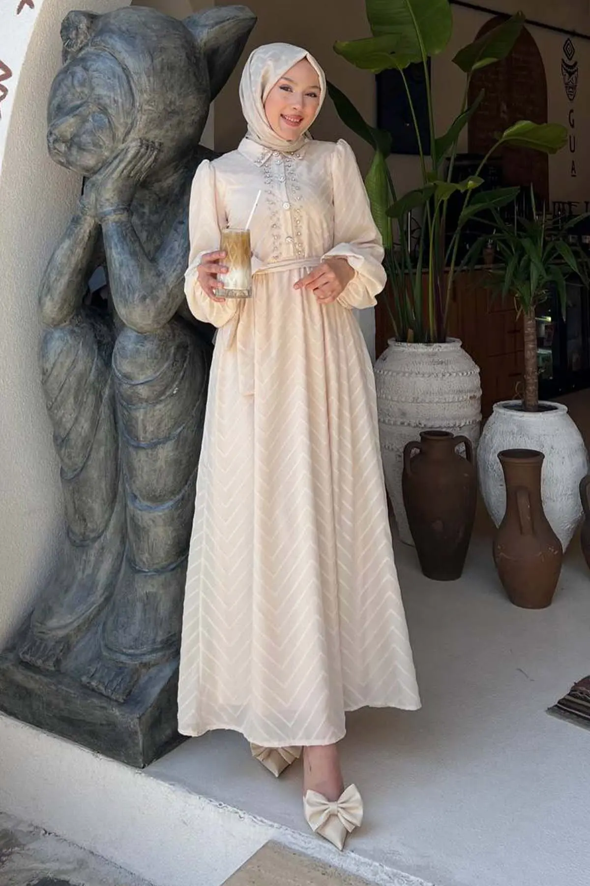 Taş Detaylı Tesettür Elbise-detail