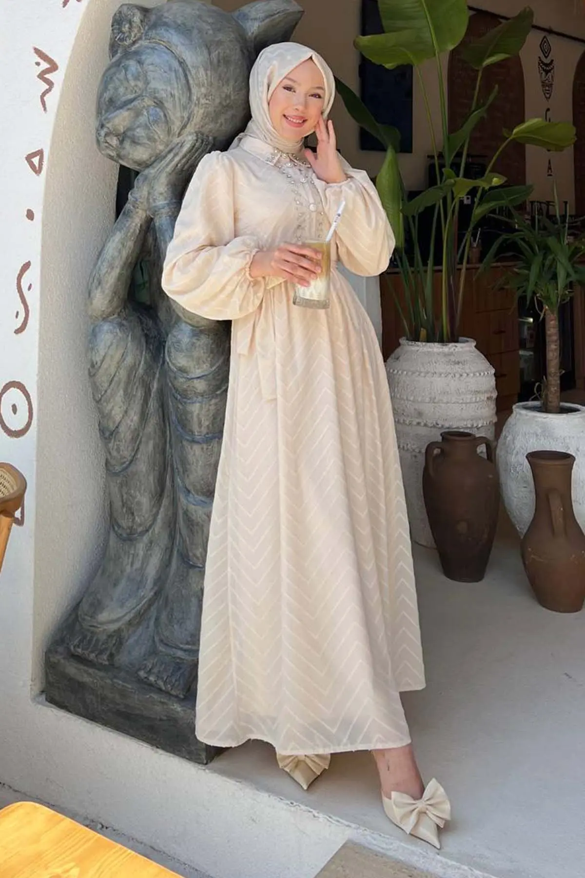 Taş Detaylı Tesettür Elbise-detail