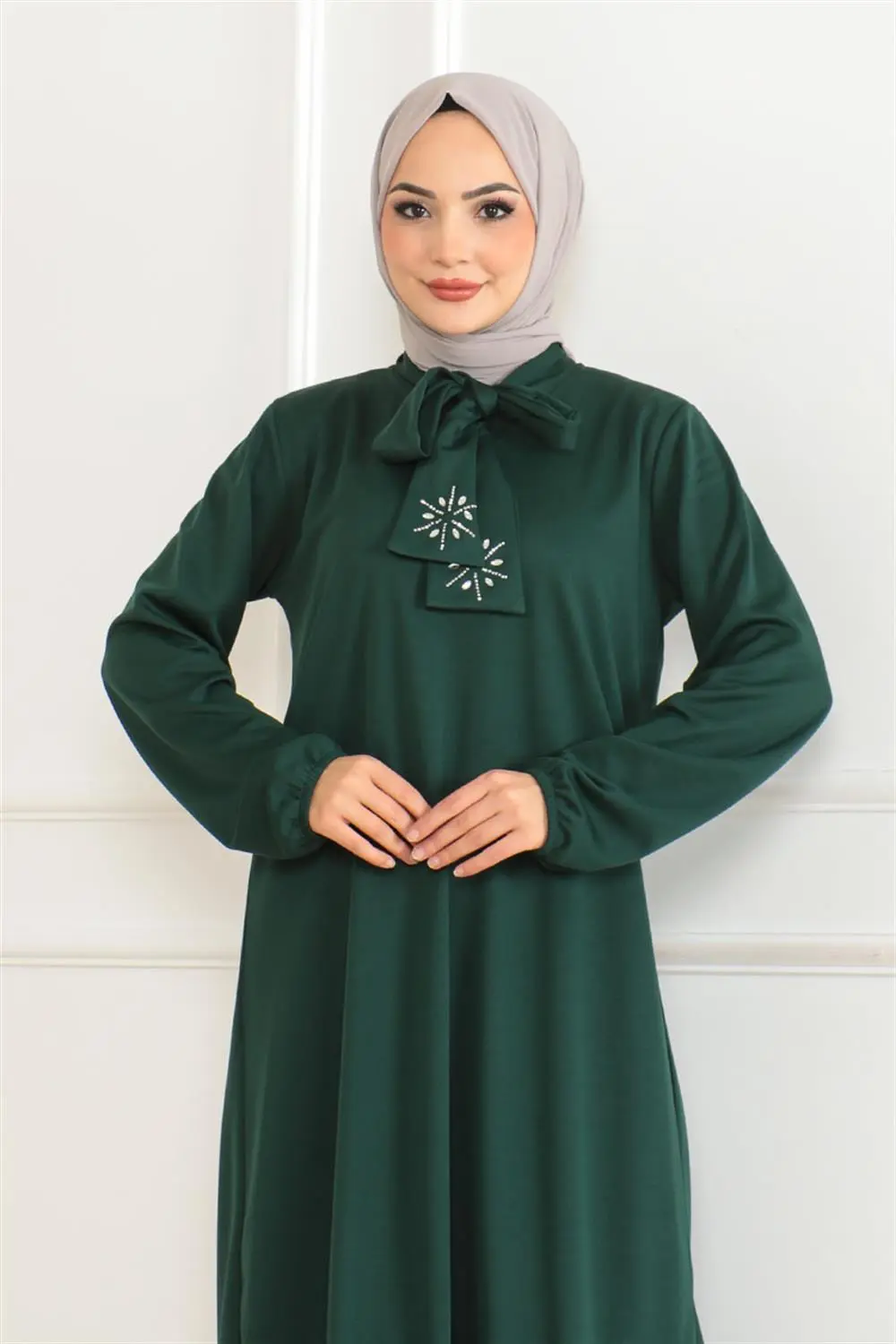 Taş Detaylı Tesettür Elbise-detail