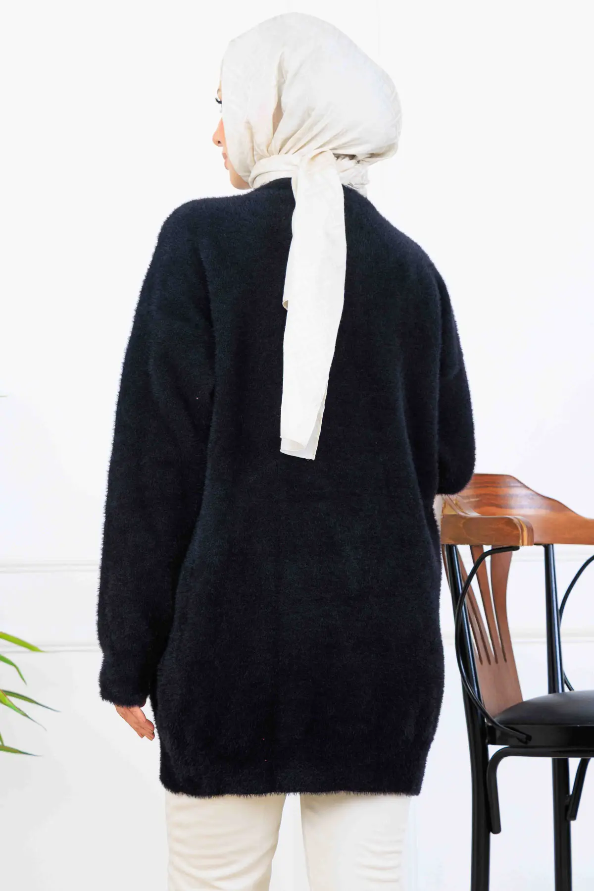 Taş Detaylı Triko Tunik-detail