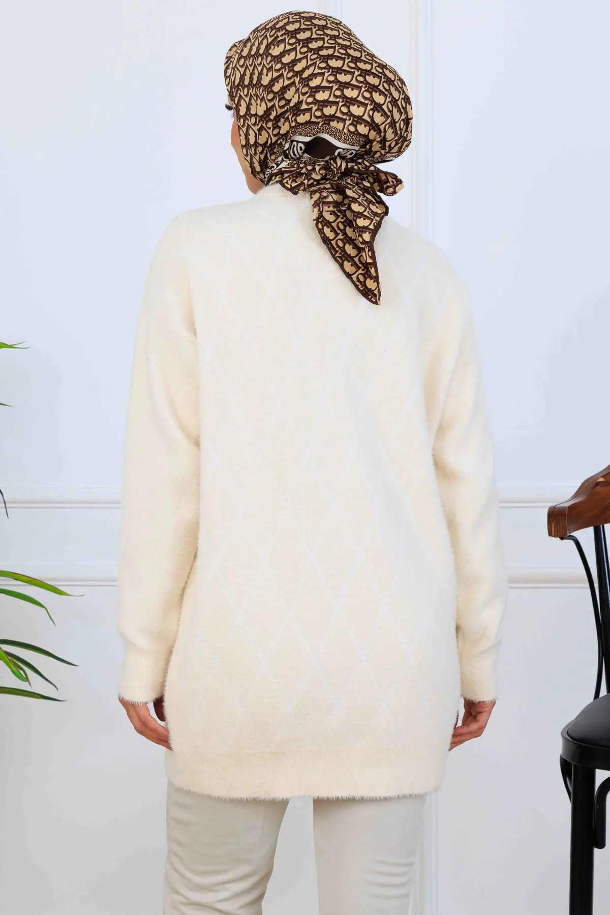 Taş Detaylı Triko Tunik-detail