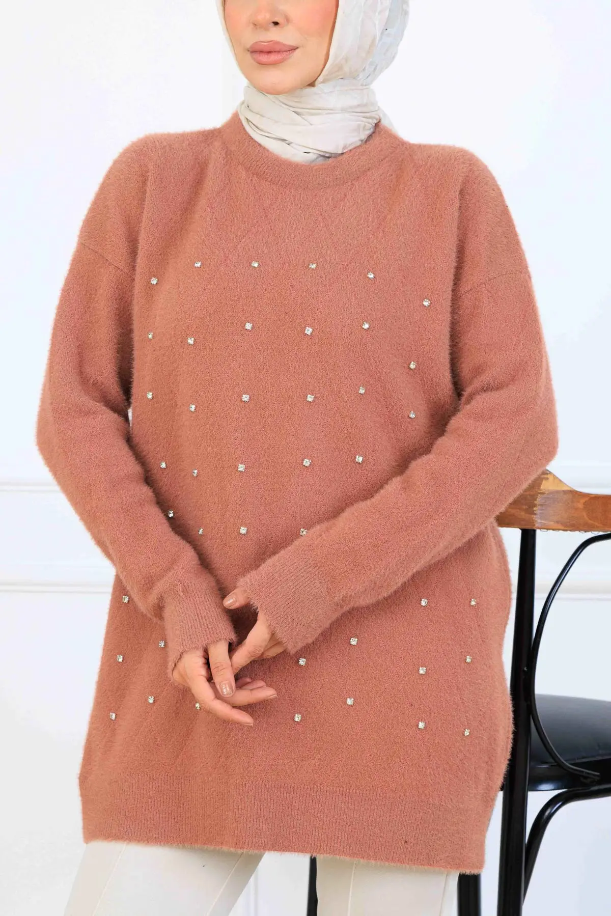 Taş Detaylı Triko Tunik-detail