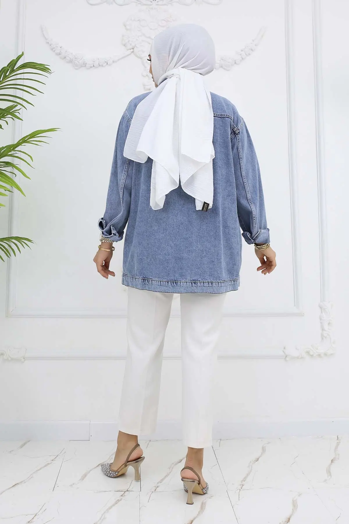 Taş Işlemeli Cepli Kot Ceket-detail