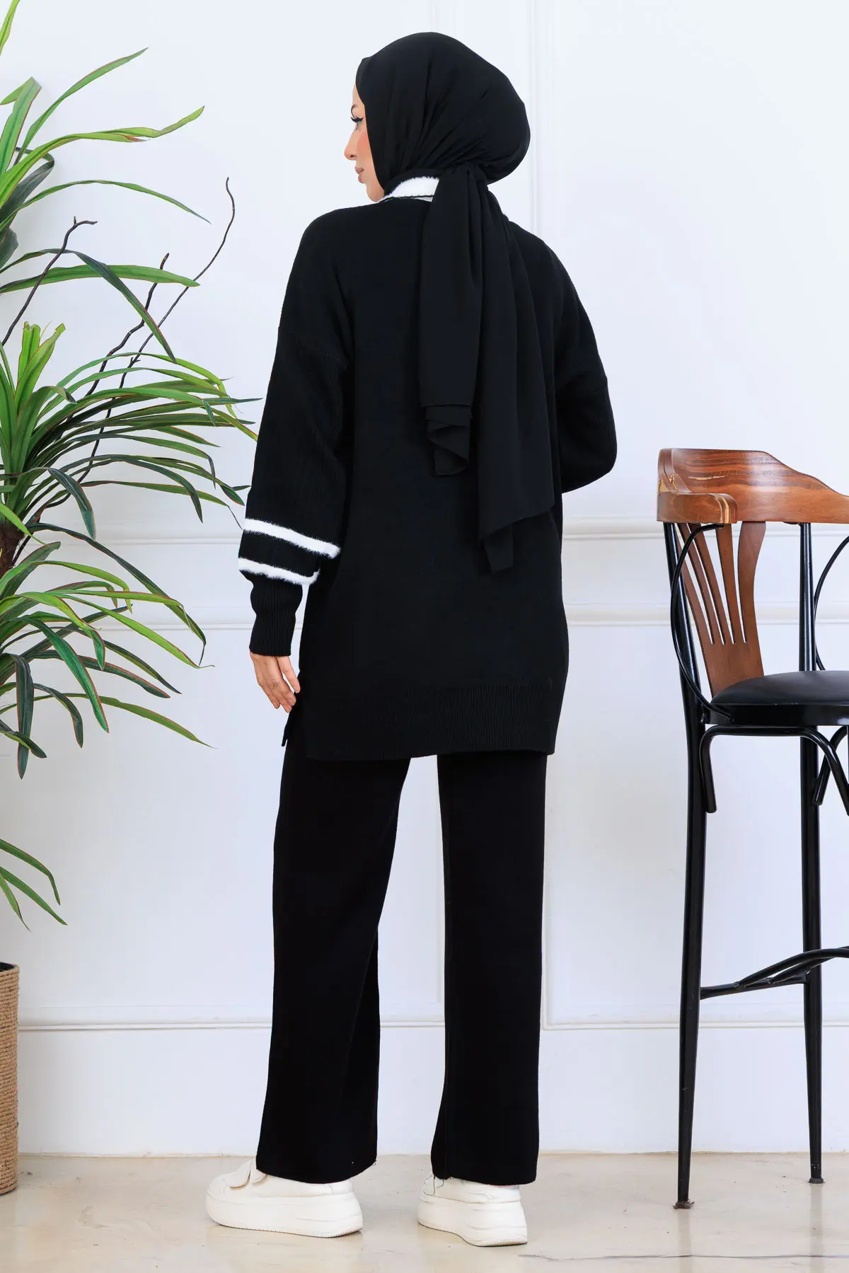 Taş İşlemeli Triko Takım-detail