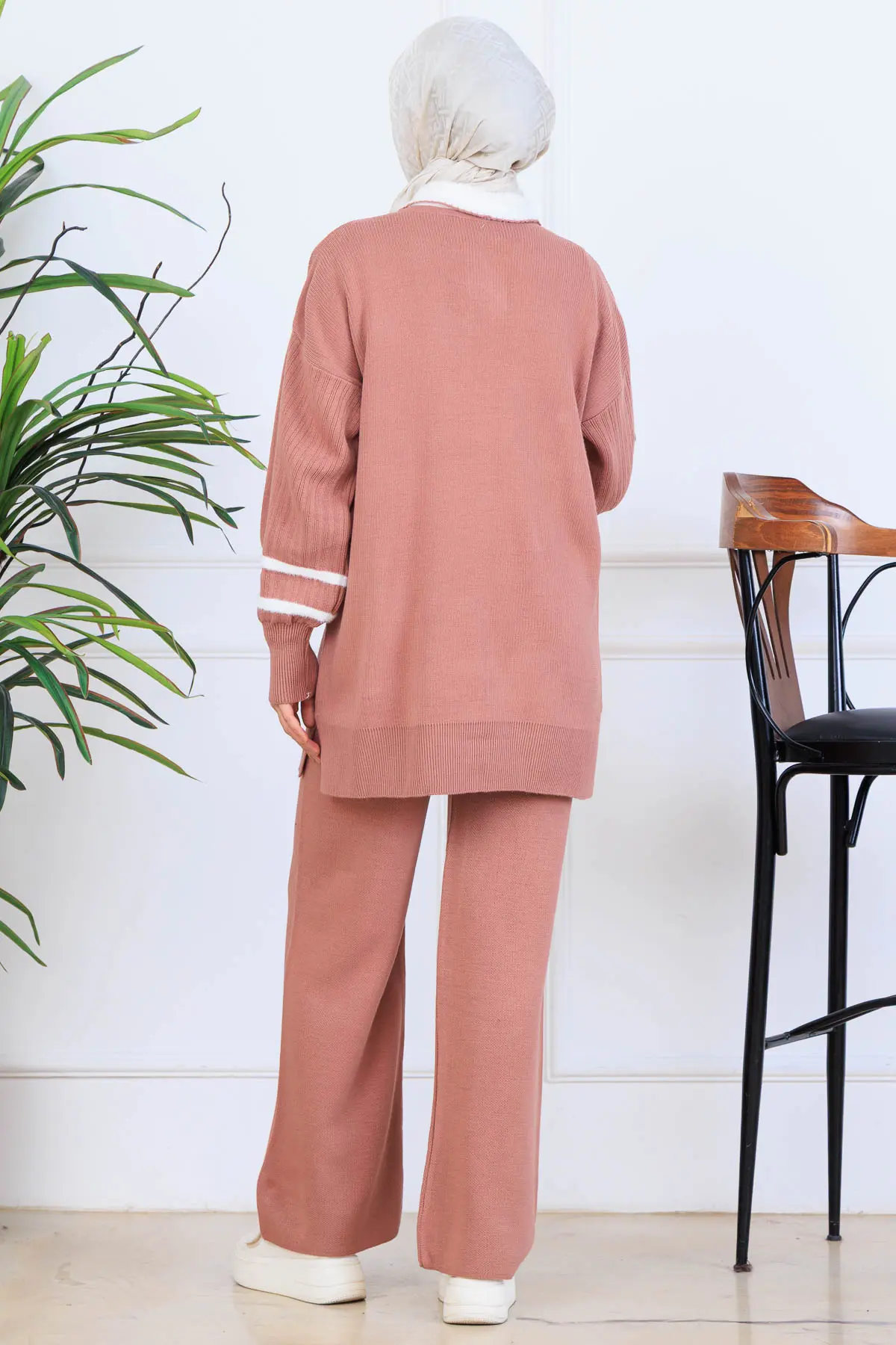 Taş İşlemeli Triko Takım-detail