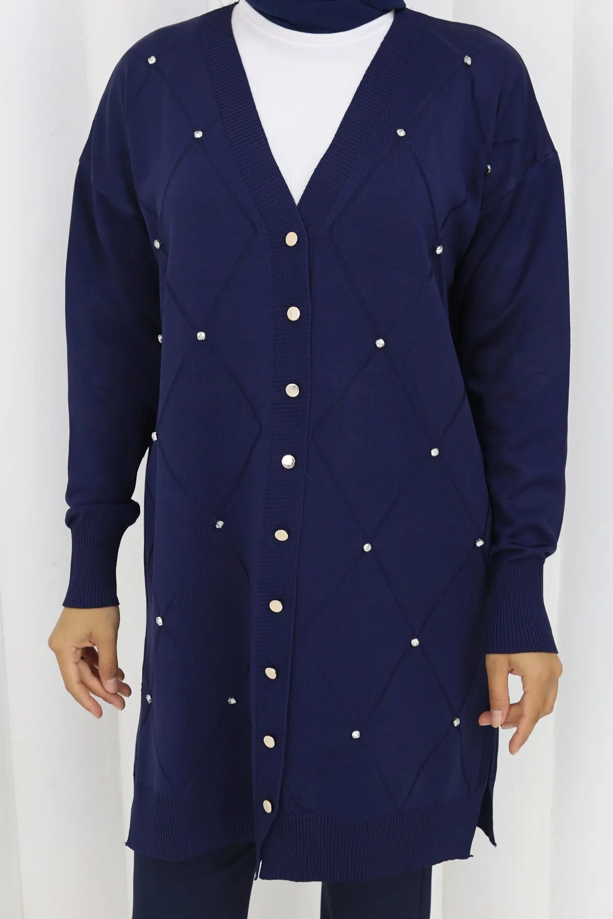 Stoned Diamond Patterned Long Cardigan-detail