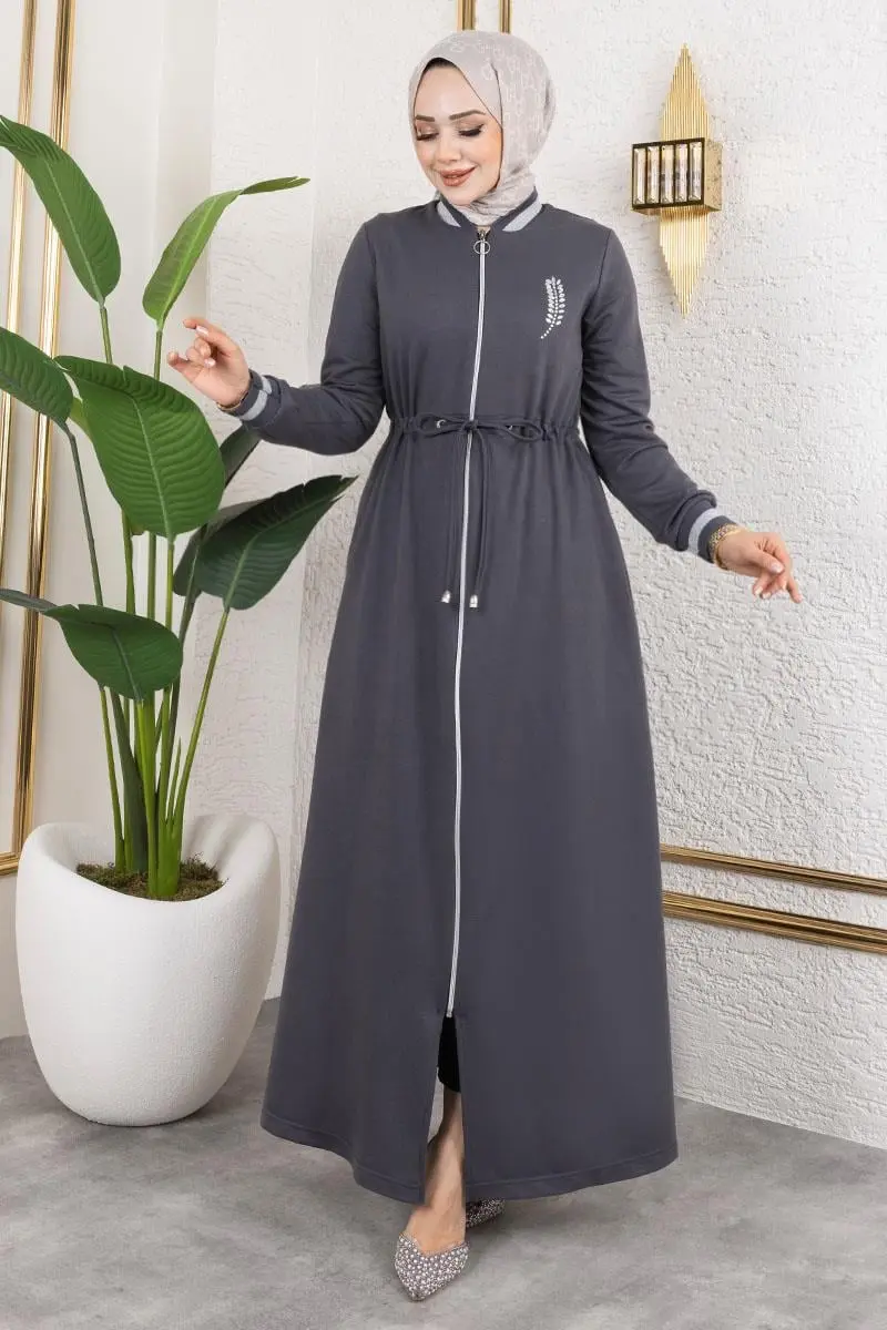 Stone Detailed Abaya-detail