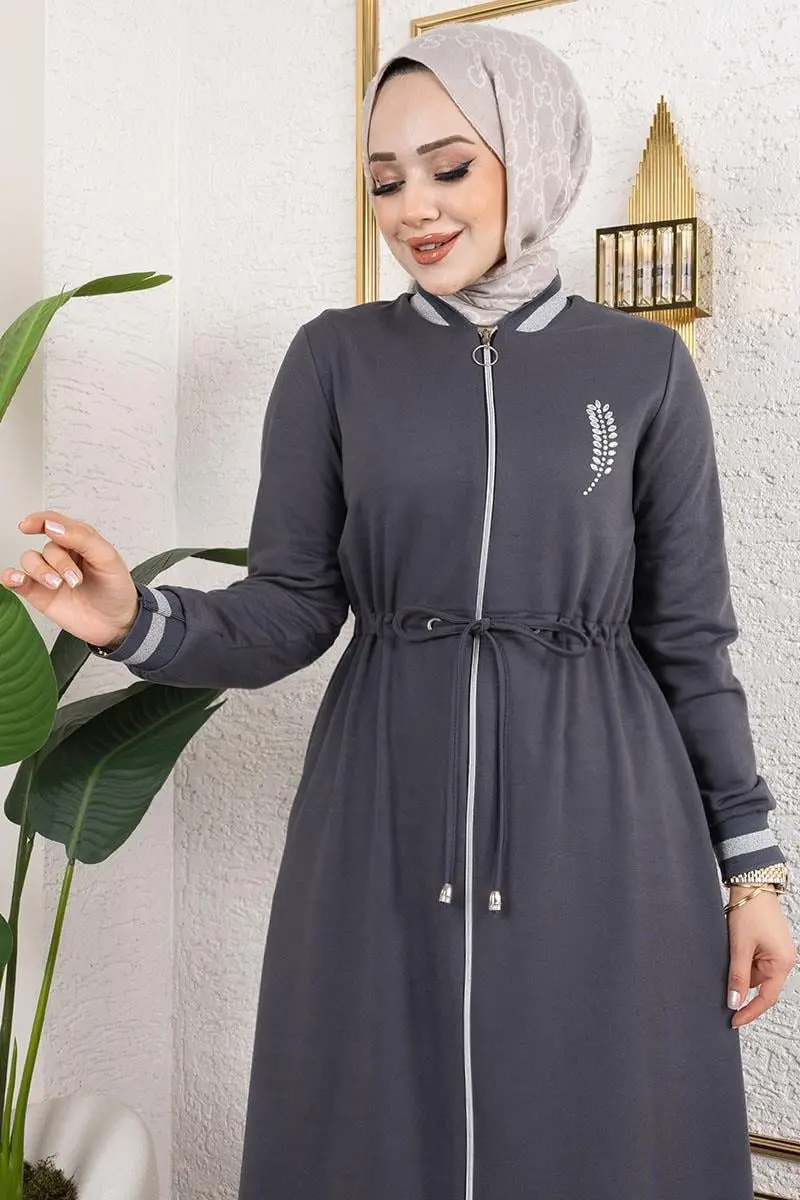 Stone Detailed Abaya-detail