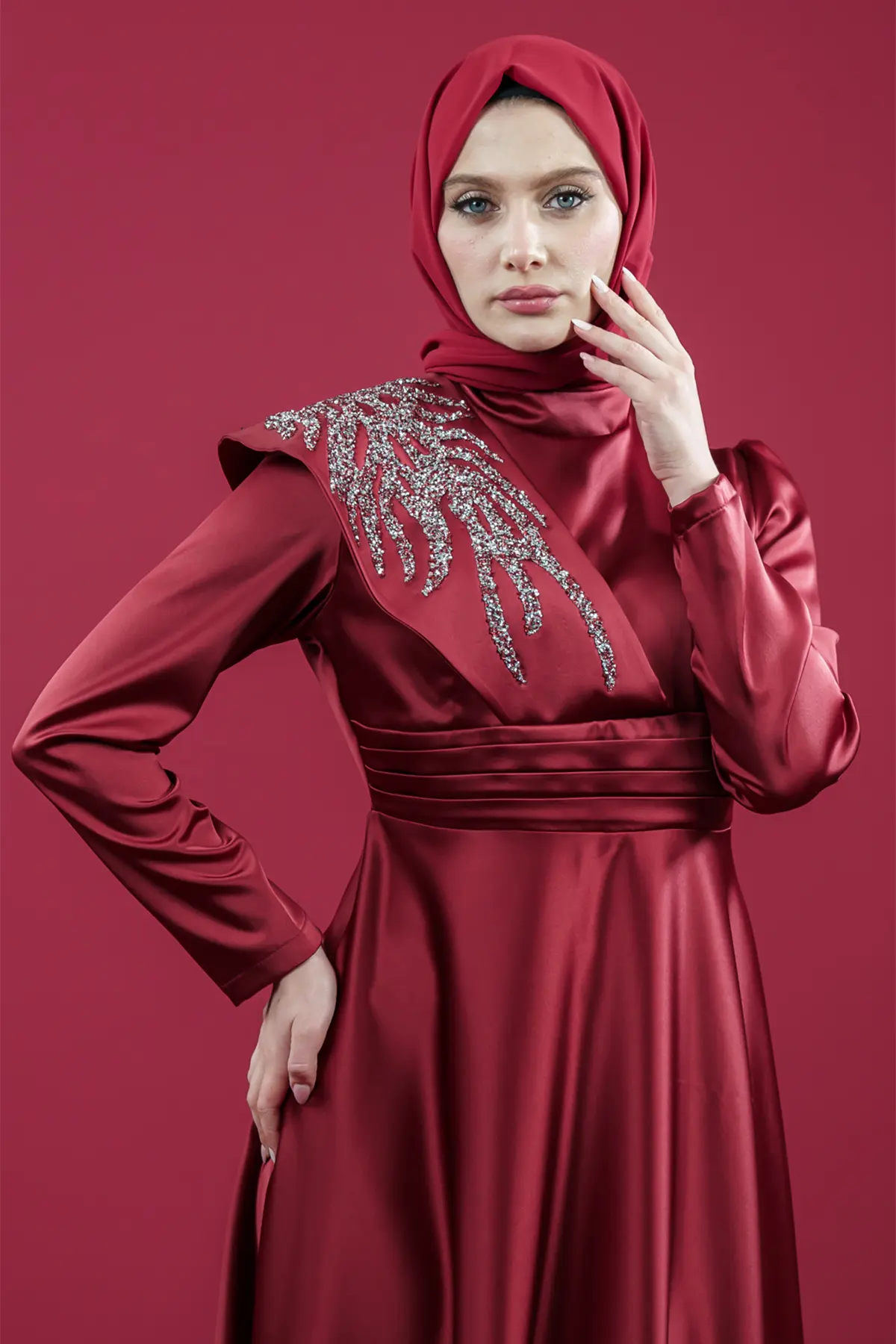 Taşlı Saten Bordo Abiye Elbise-detail