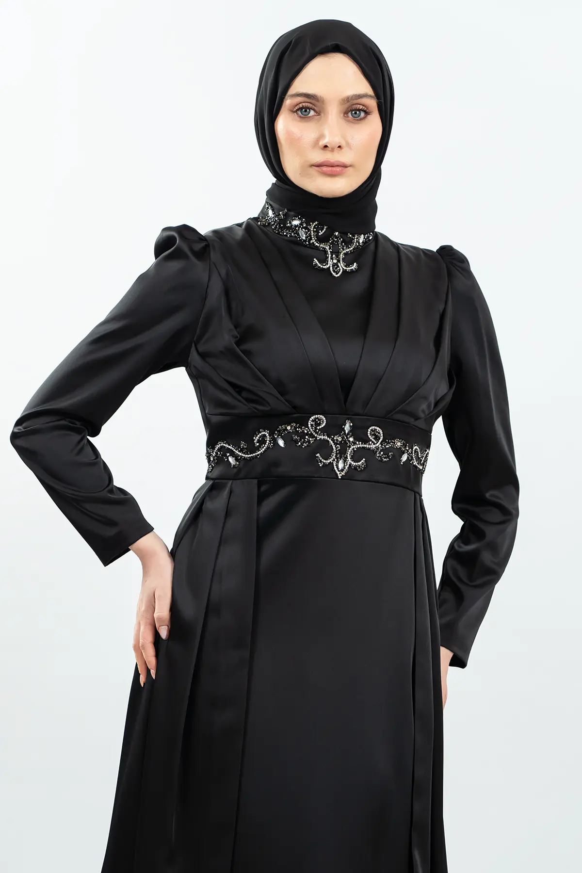 Taşlı Siyah Saten Tesettür Abiye-detail