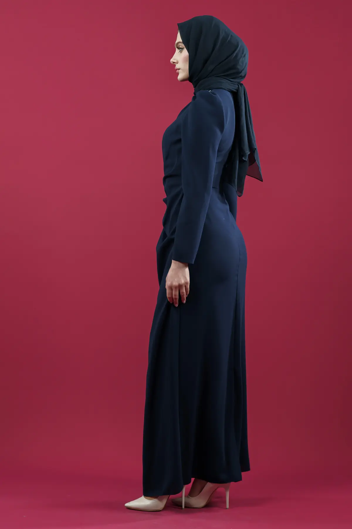 Hijab Evening Dress With Side Strip Stone Detail-detail