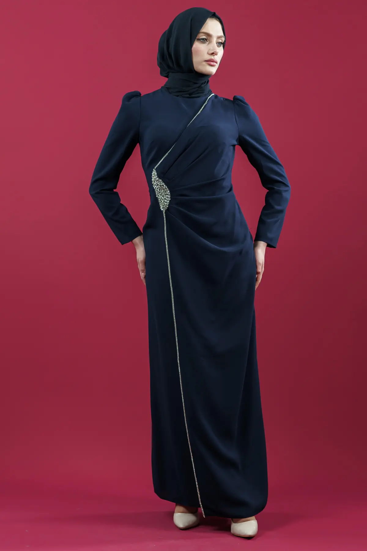 Hijab Evening Dress With Side Strip Stone Detail-detail