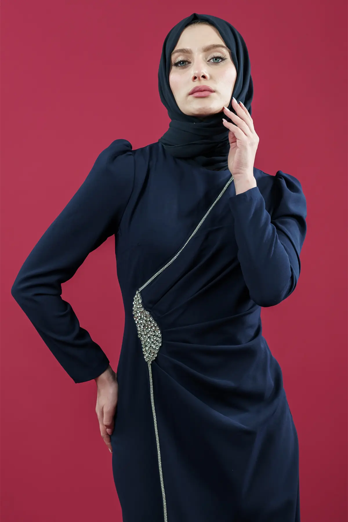 Hijab Evening Dress With Side Strip Stone Detail-detail
