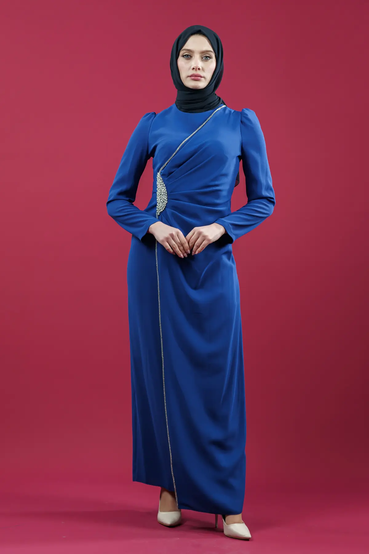 Hijab Evening Dress With Side Strip Stone Detail-detail