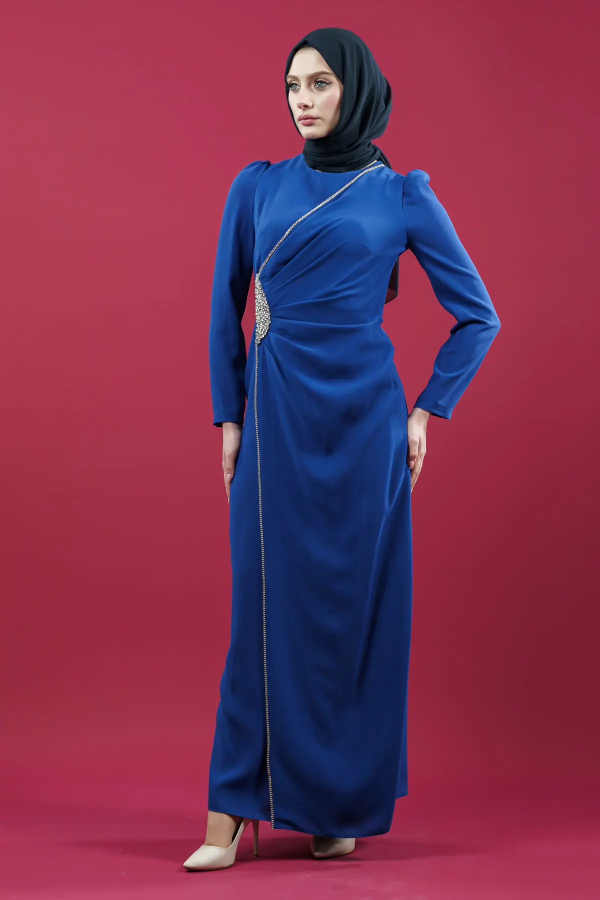 Hijab Evening Dress With Side Strip Stone Detail-detail