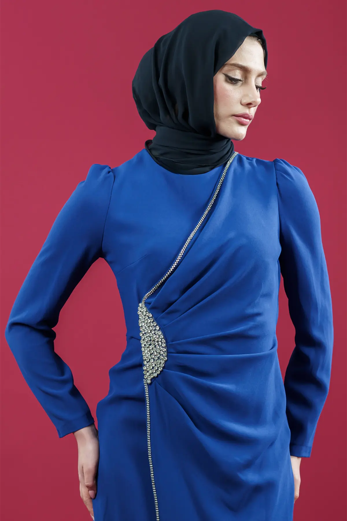 Hijab Evening Dress With Side Strip Stone Detail-detail