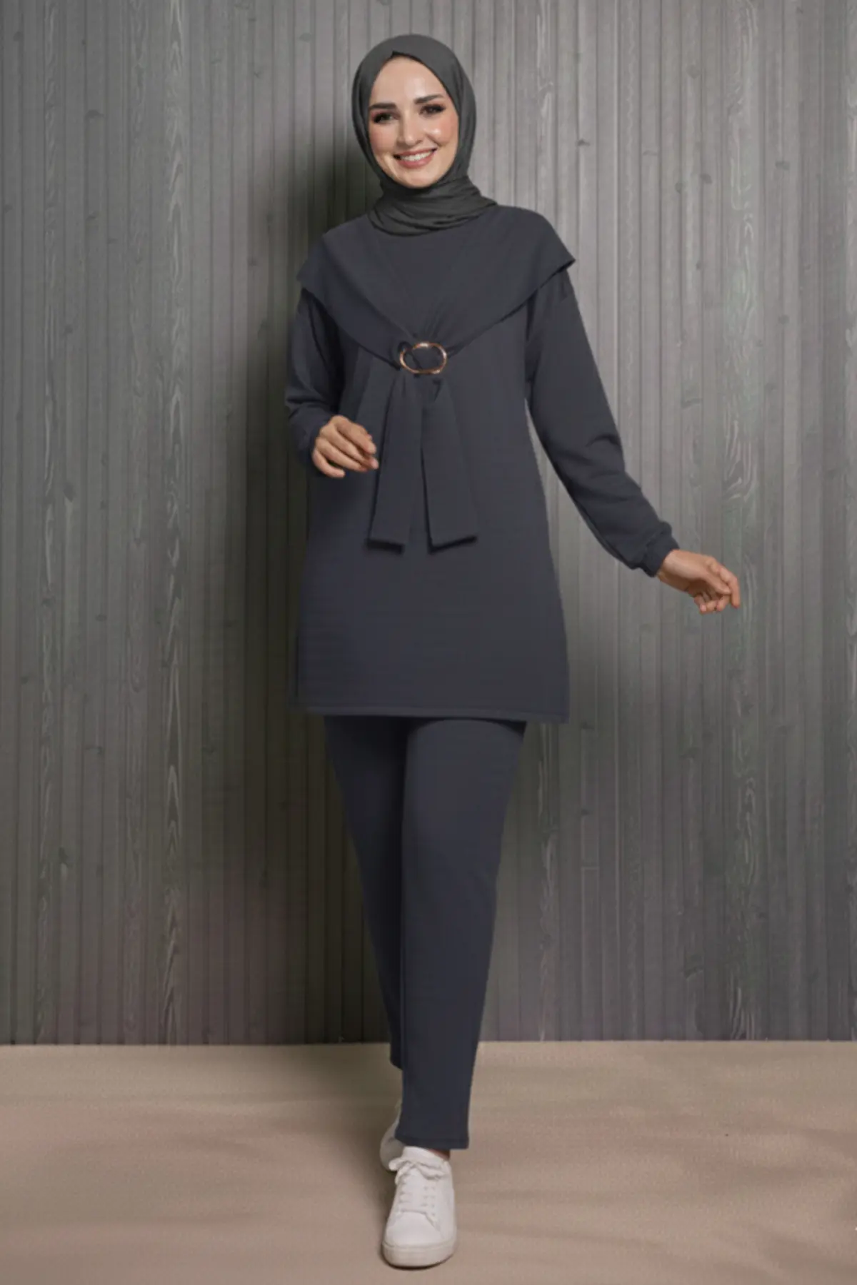 Oysho Two-piece Set With Buckle Detail-detail