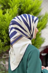 Trendy Scarf Striped