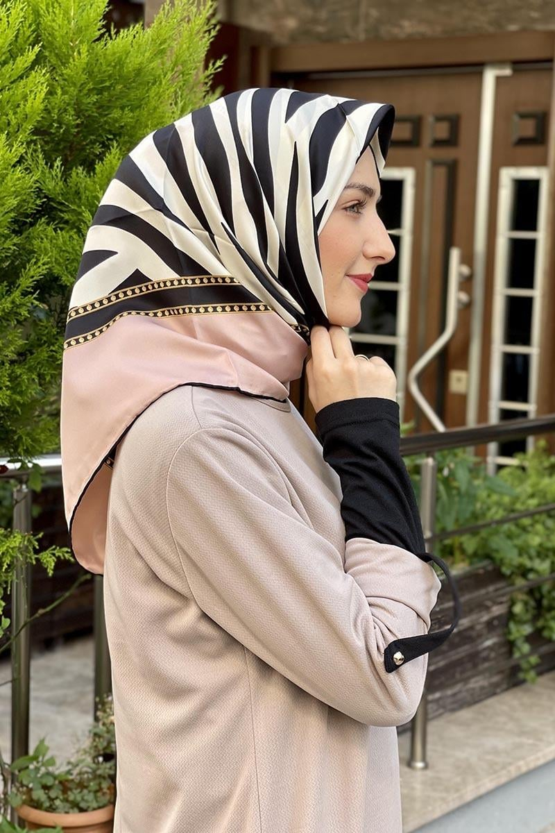 Trendy Scarf Striped