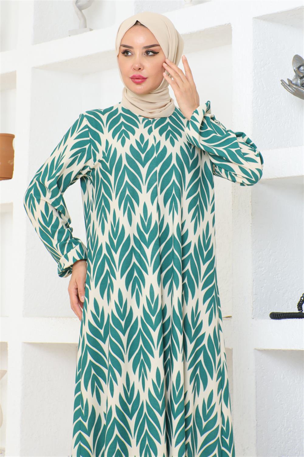 Vera A Pleated Patterned Dress