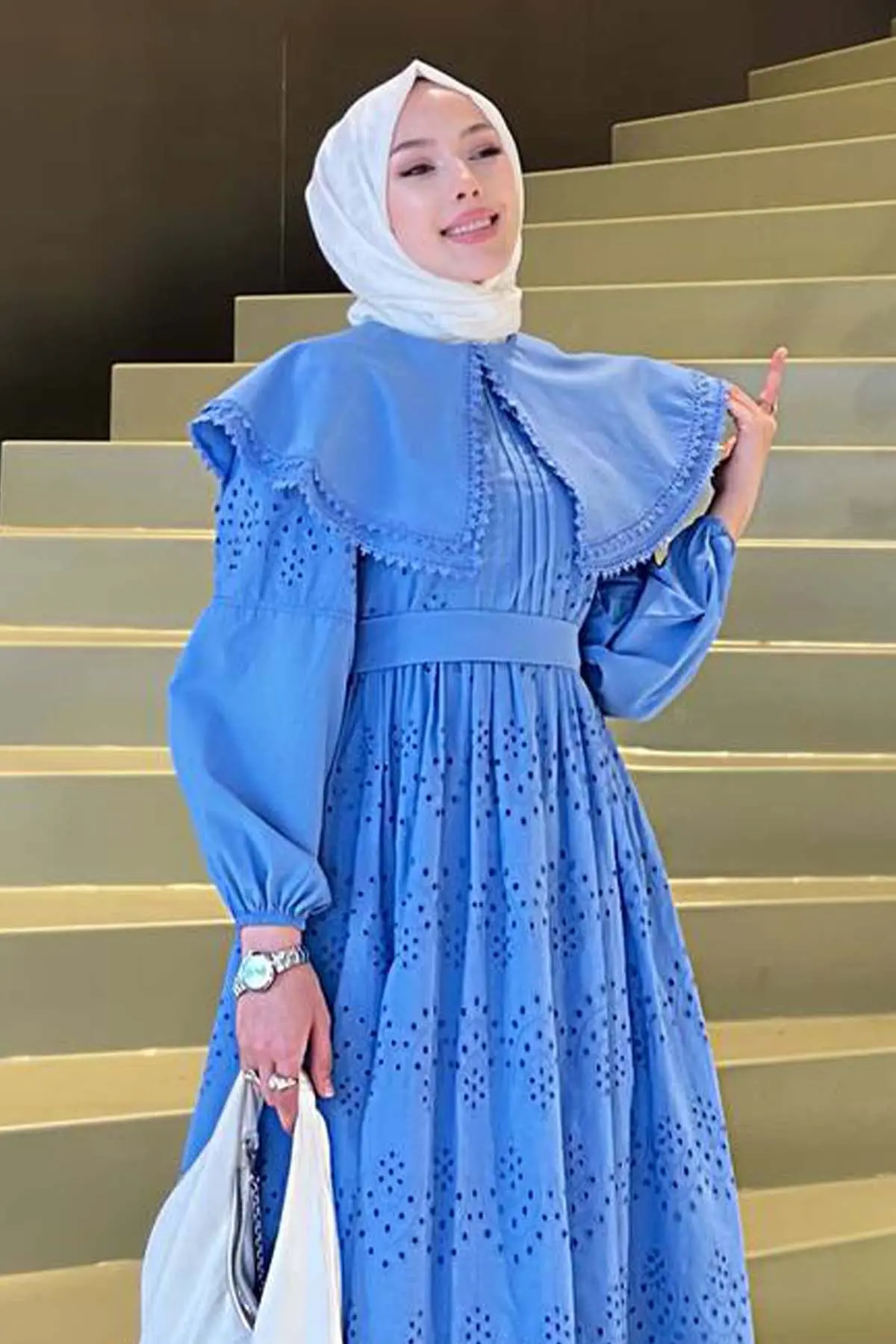 Lace Dress With Collar Detail-detail