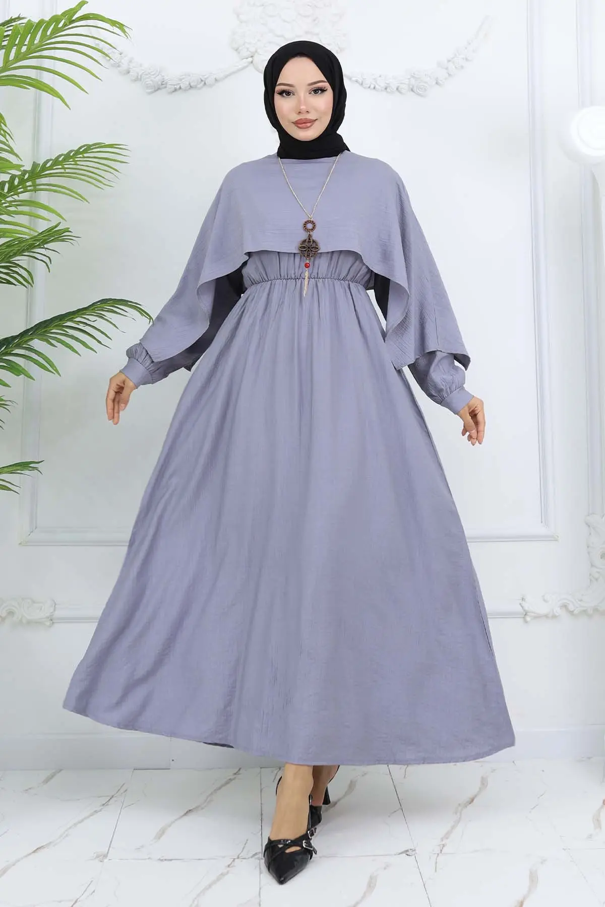 Yaka Detaylı Kolyeli Elbise Gri 4809-detail