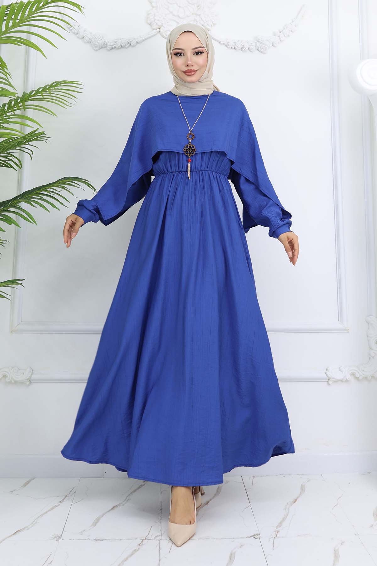 Yaka Detaylı Kolyeli Elbise Saks Mavisi 4809