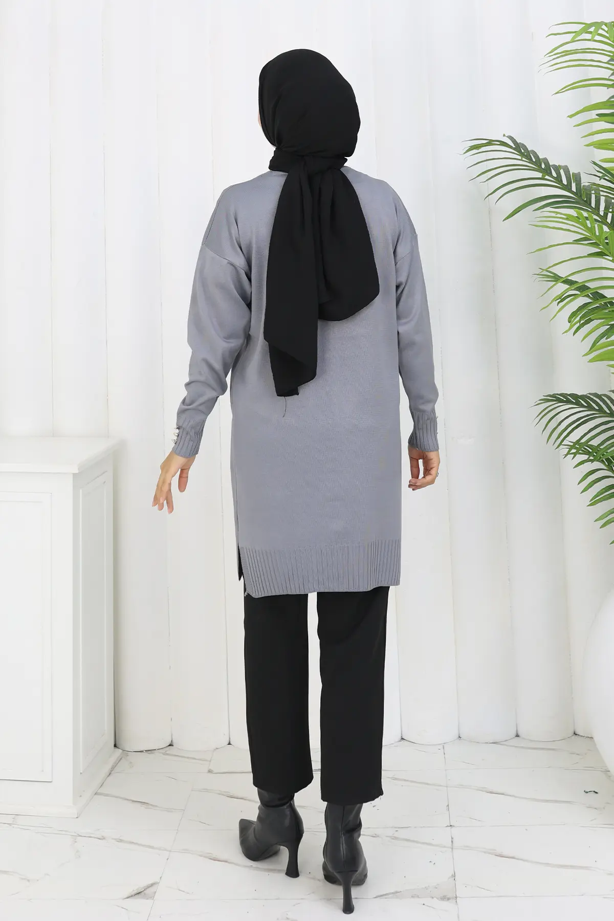 Long Mercerized Cardigan With Collar Detail-detail