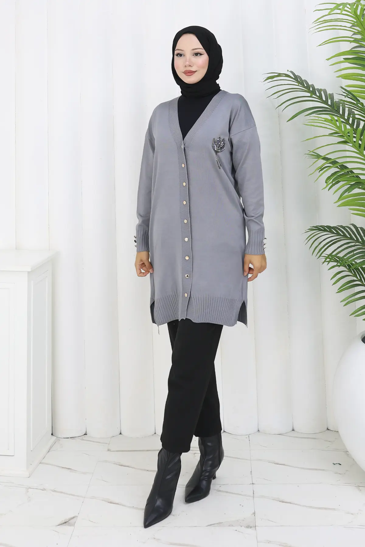 Long Mercerized Cardigan With Collar Detail