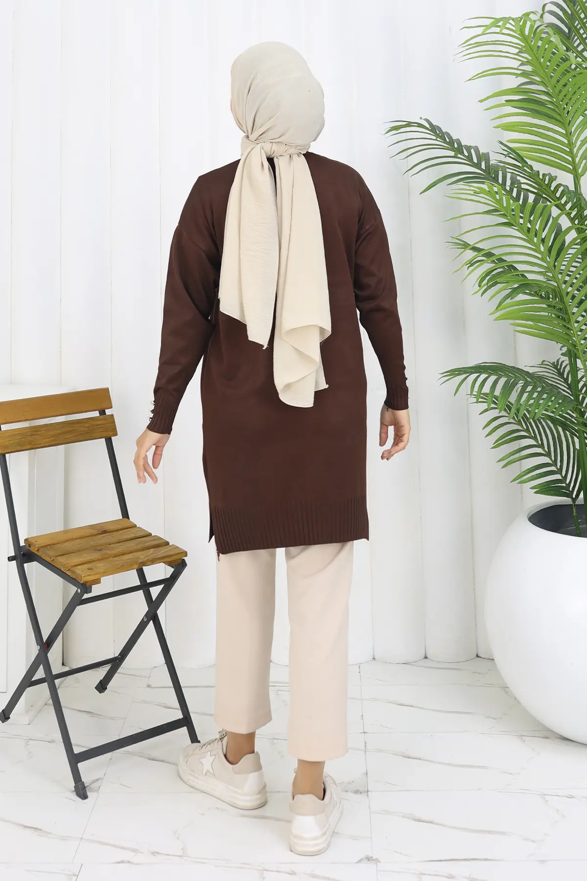 Long Mercerized Cardigan With Collar Detail-detail