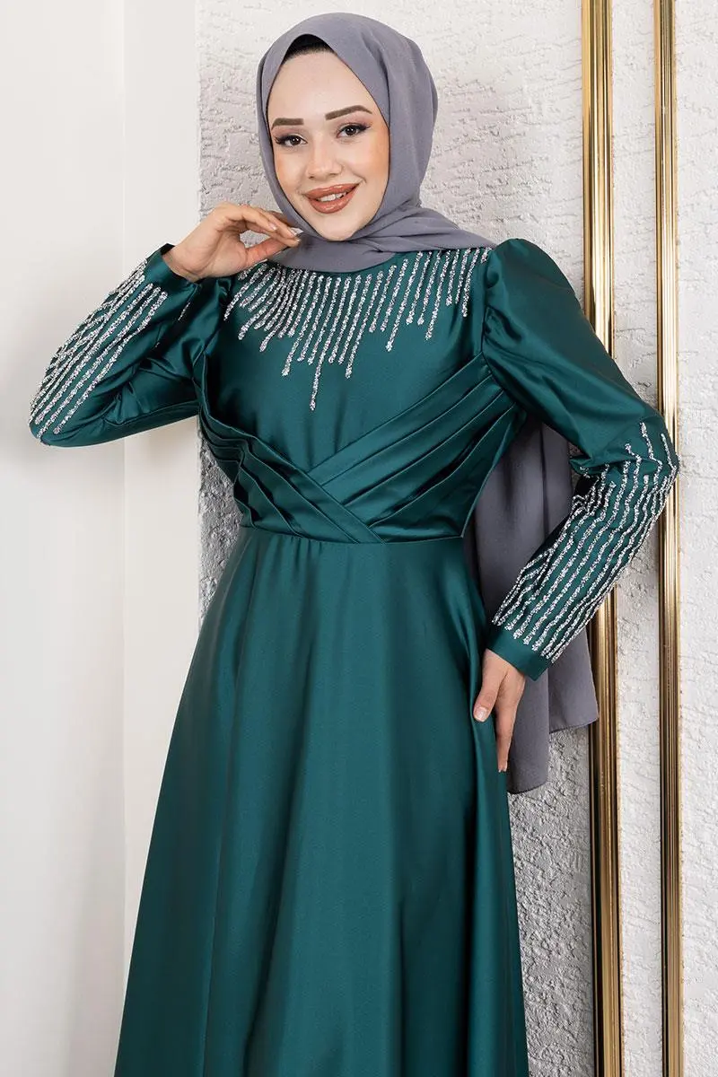 Yaka Ve Kol Taş Detaylı Saten Abiye Zümrüt Yeşili-detail