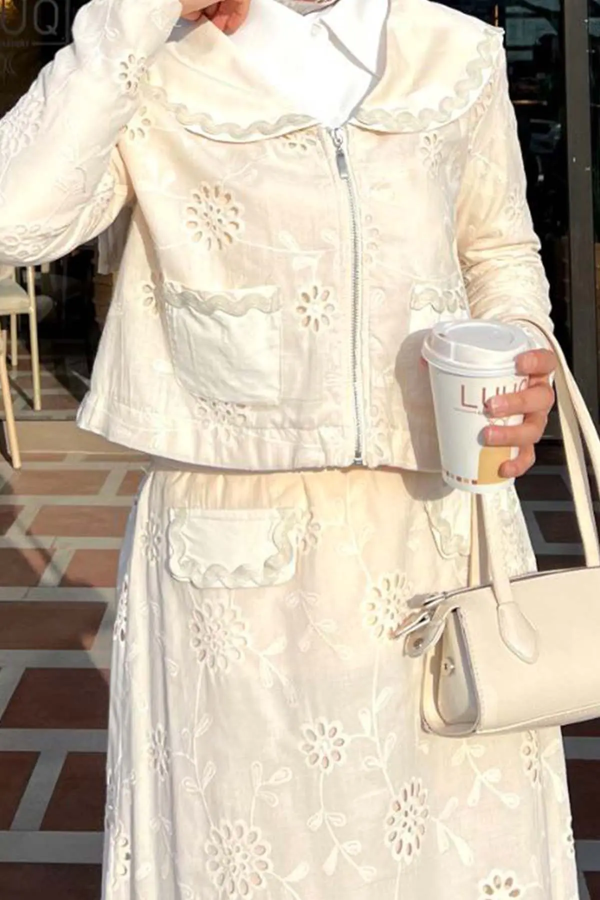 Yakalı Brode Takım-detail