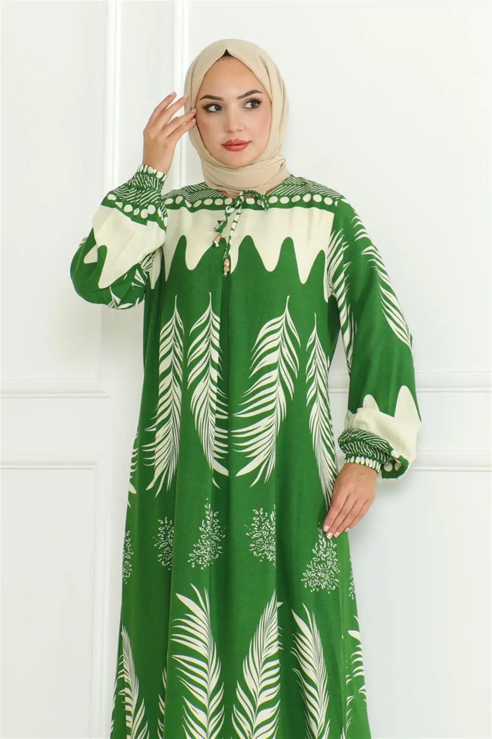 Yakası Bağlamalı Viskon Elbise-detail