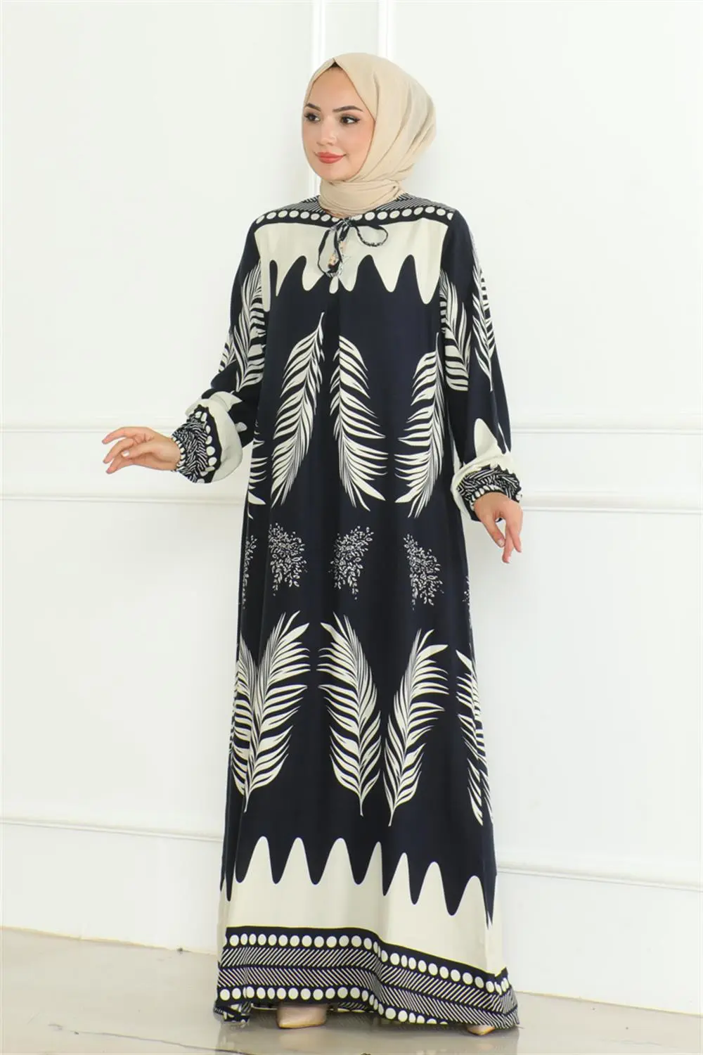 Yakası Bağlamalı Viskon Elbise-detail