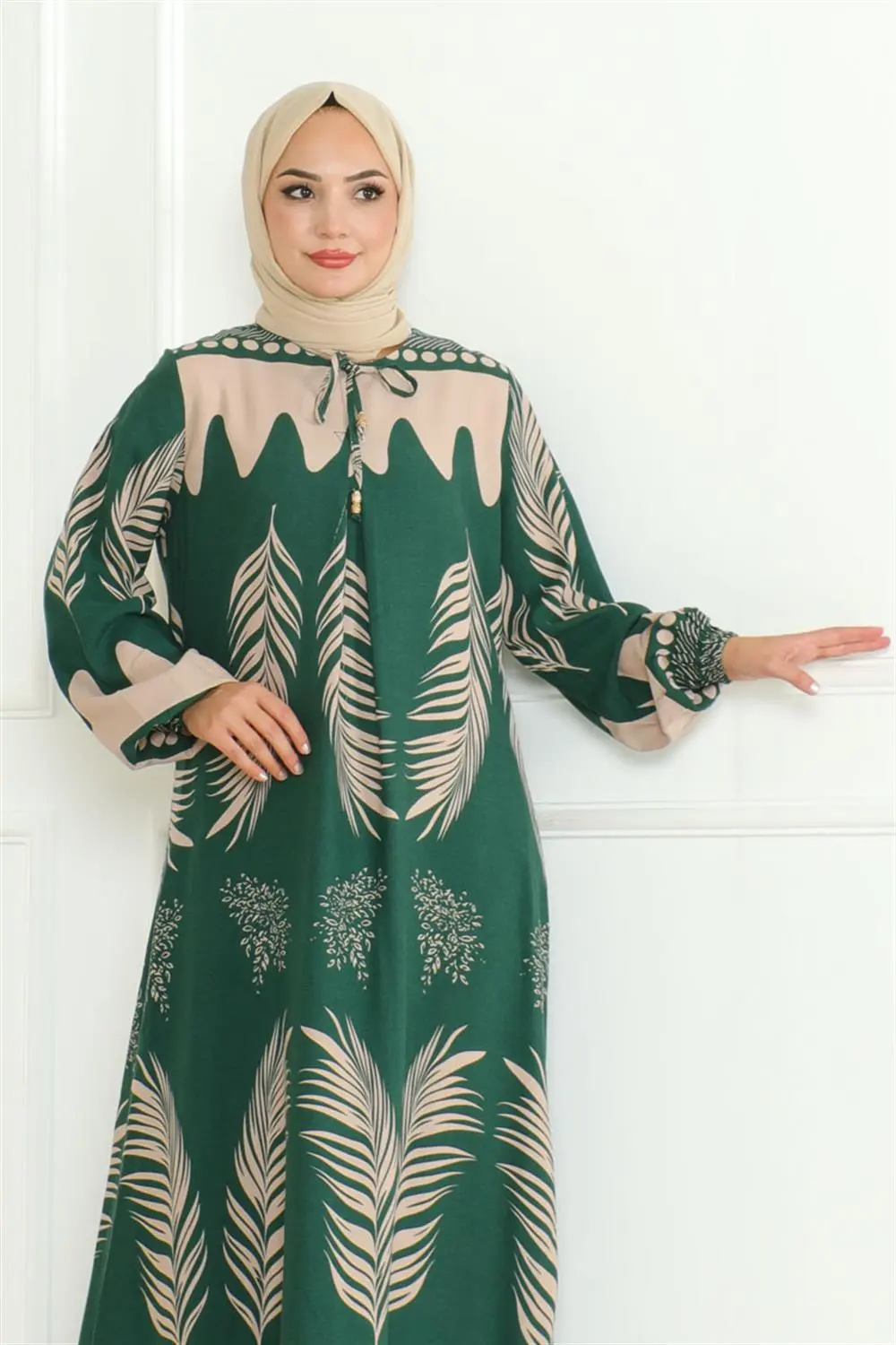 Yakası Bağlamalı Viskon Elbise-detail