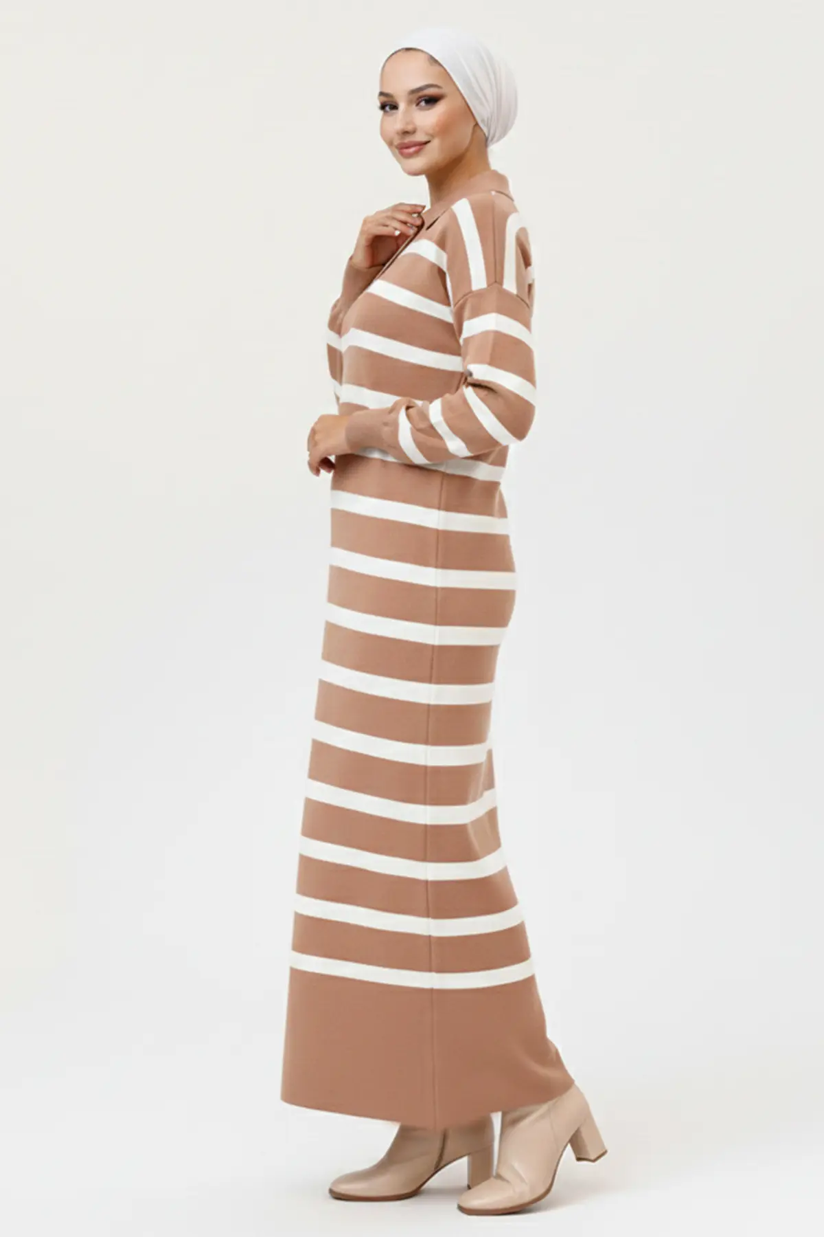 Striped Knit Dress With Button Detail On The Collar-detail