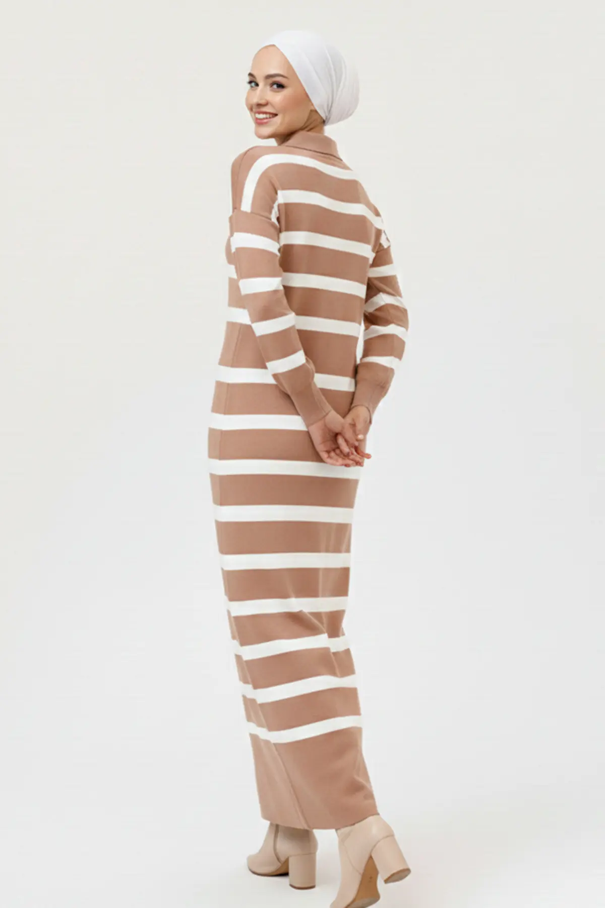 Striped Knit Dress With Button Detail On The Collar-detail