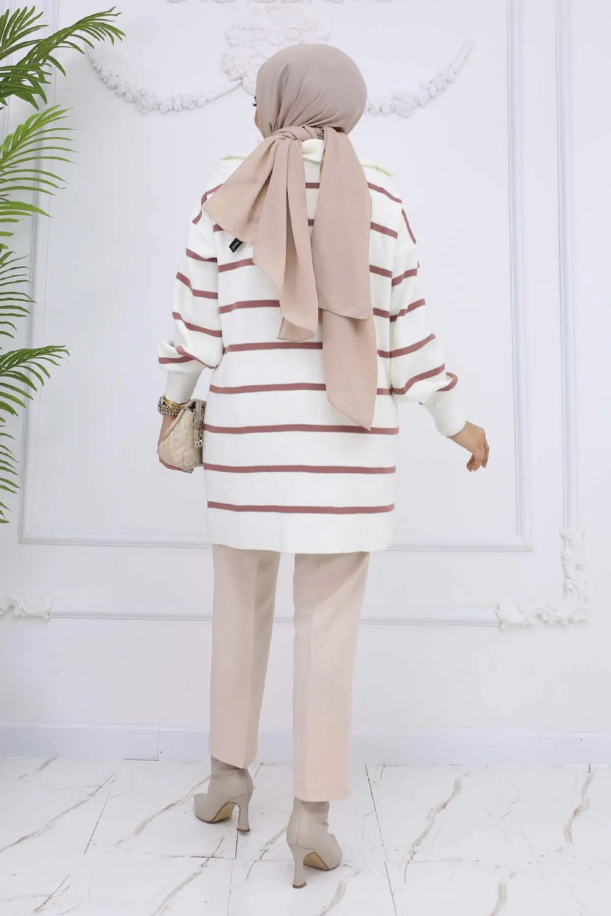 Yakası Fermuarlı Çizgili Triko Tunik-detail