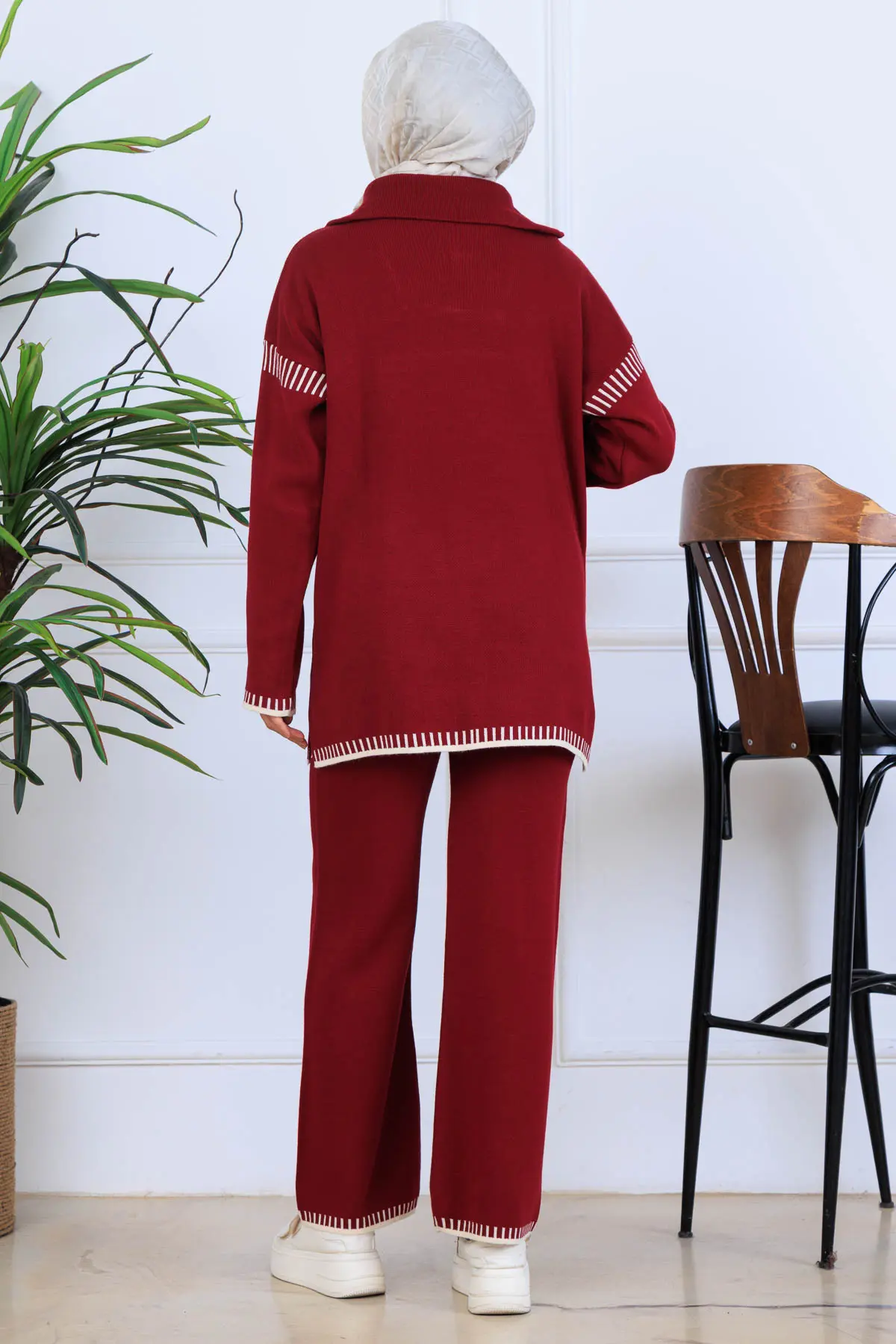 Yakası Fermuarlı Triko Takım-detail