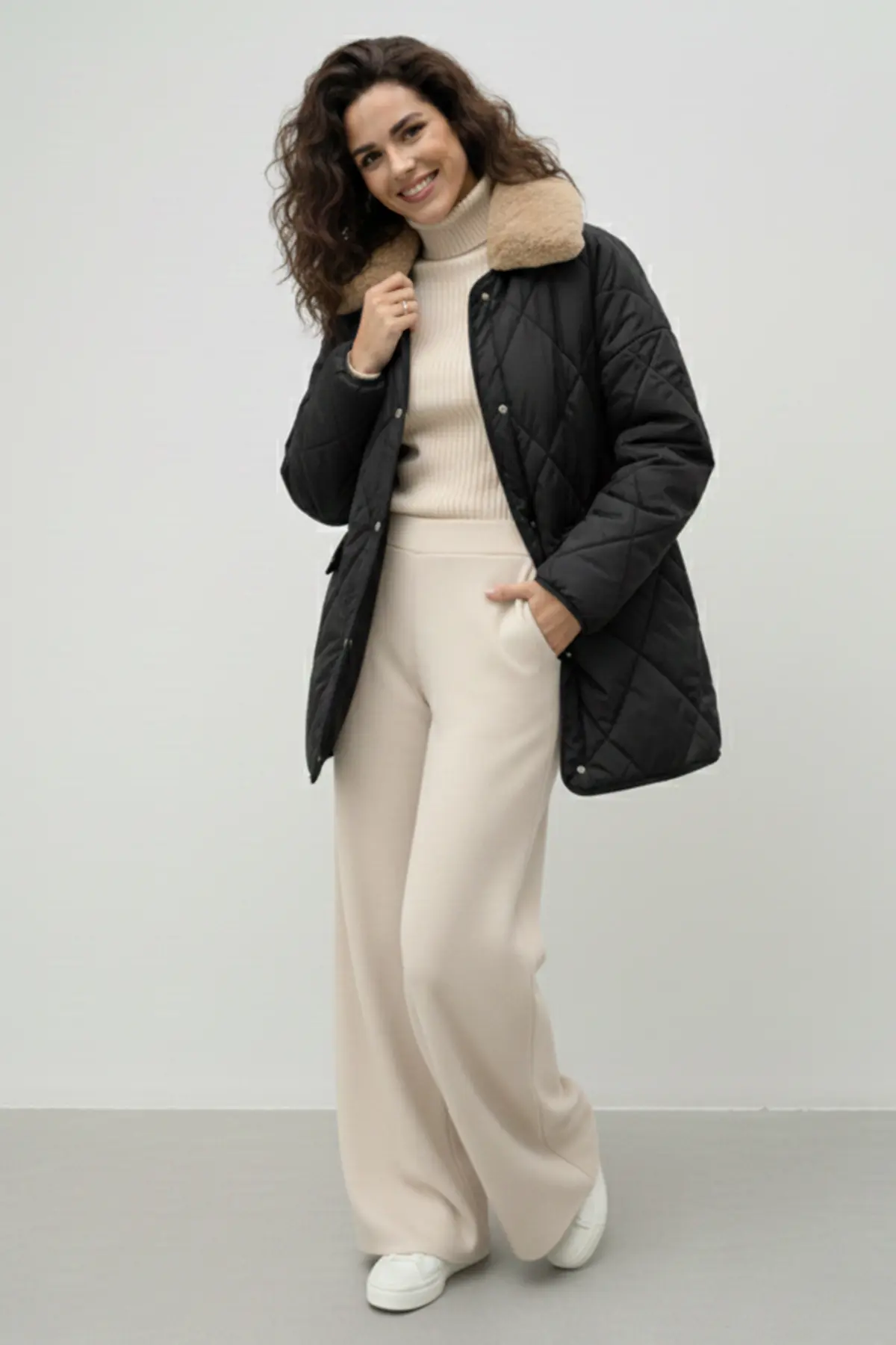 Yakası Kürklü Kapitone Mont