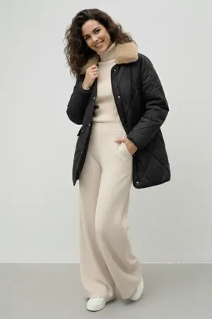 Yakası Kürklü Kapitone Mont