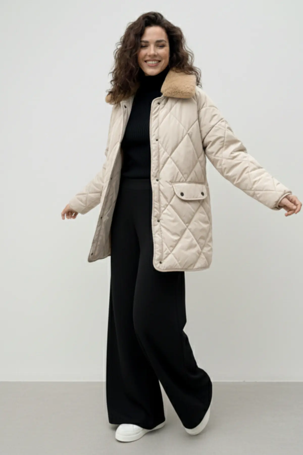 Yakası Kürklü Kapitone Mont