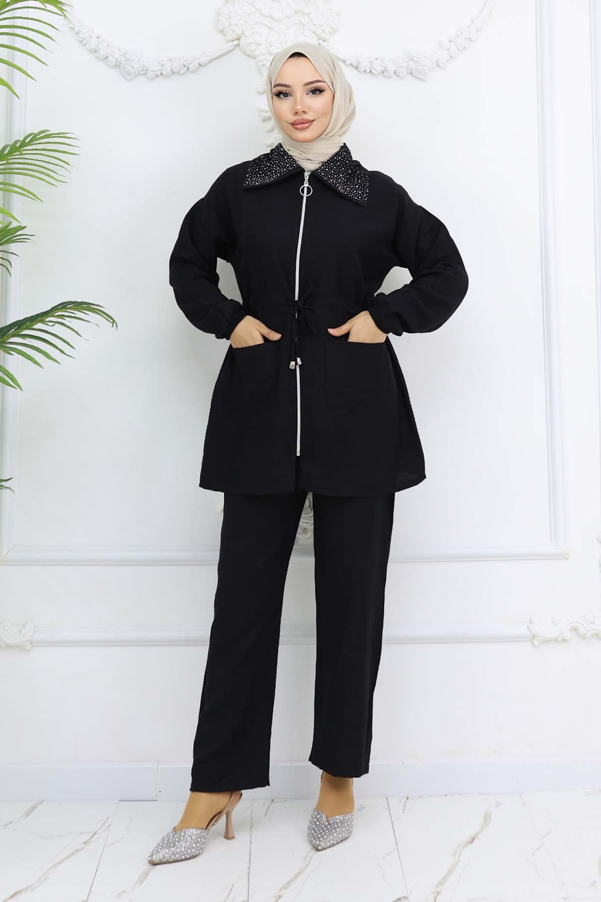 Hijab Suit With Stone Detail On The Collar